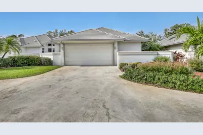 201 Orange Tree Drive, Atlantis, FL 33462 - Photo 1