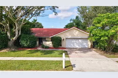 21143 Escondido Way N, Boca Raton, FL 33433 - Photo 1