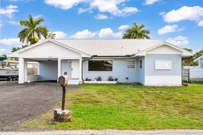 316 NW Avenue E, Belle Glade, FL 33430 - Photo 1
