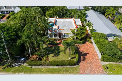 1112 N Swinton Avenue, Delray Beach, FL 33444 - Photo 1