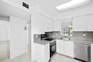 7321 Amberly Ln, Delray Beach, FL 33446 - Photo 1