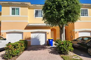 5067 SE Mariner Garden Cir, Stuart, FL 34997 - Photo 1