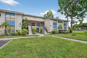 1701 Balfour Point Dr, West Palm Beach, FL 33411 - Photo 1