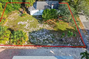 719 55th St, West Palm Beach, FL 33407 - Photo 1