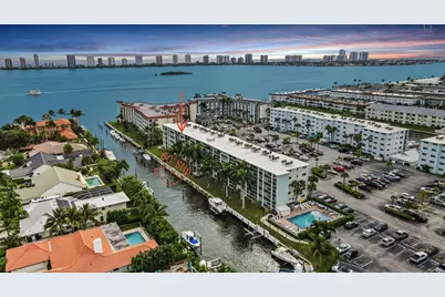 109 Paradise Harbour Boulevard #514 + Boat Slips 4 & 5, North Palm Beach, FL 33408 - Photo 1