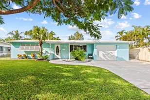 27 NE 16th Ave, Pompano Beach, FL 33060 - Photo 1