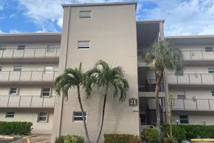 725 Lori Dr, Palm Springs, FL 33461 - Photo 1