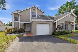 11140 SW 11th Pl, Davie, FL 33324 - Photo 1