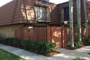 1458 N Lawnwood Cir, Fort Pierce, FL 34950 - Photo 1