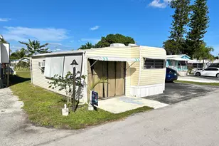 875 NE 48 Th St, Deerfield Beach, FL 33064 - Photo 1