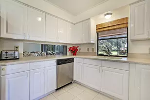 6186 Brandon St, Palm Beach Gardens, FL 33418 - Photo 13