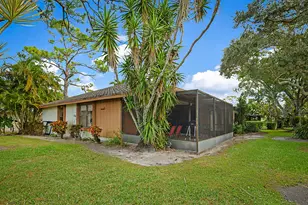 6186 Brandon St, Palm Beach Gardens, FL 33418 - Photo 29