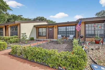 10330 Fig Court, Pembroke Pines, FL 33026 - Photo 1