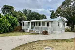 1092 Peach St, Okeechobee, FL 34974 - Photo 1