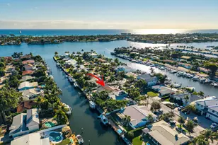 725 Shore Dr, Boynton Beach, FL 33435 - Photo 1