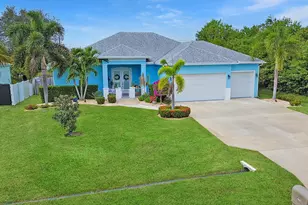 469 SW Kestor Dr, Port Saint Lucie, FL 34953 - Photo 1