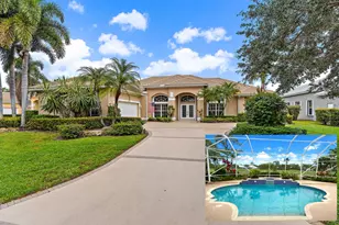 2201 SW Bradford Pl, Palm City, FL 34990 - Photo 1