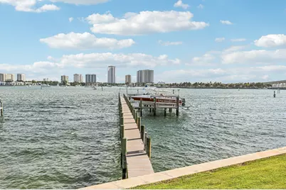 370 Wilma Circle W #6, Riviera Beach, FL 33404 - Photo 1