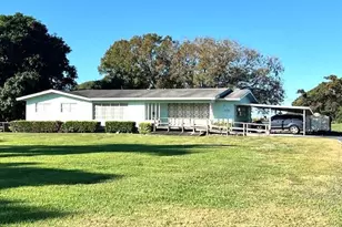 100 Royal Palm Way, Belle Glade, FL 33430 - Photo 1