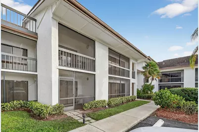 3300 Twin Lakes Terrace #102, Fort Pierce, FL 34951 - Photo 1
