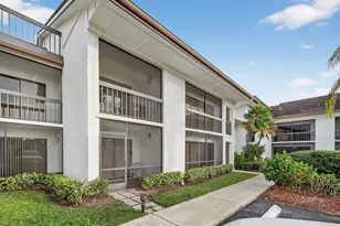 3300 Twin Lakes Terrace, Fort Pierce, FL 34951 - Photo 1