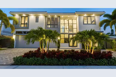 1050 NE 3rd Avenue, Boca Raton, FL 33432 - Photo 1