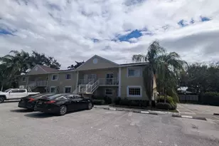 104 Palm Beach Trace Dr, Royal Palm Beach, FL 33411 - Photo 1