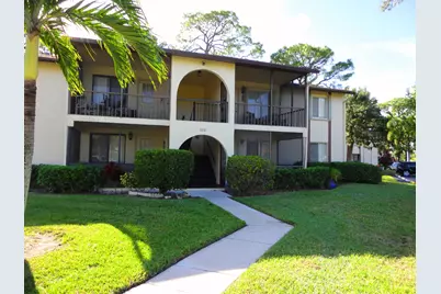 322 Knotty Pine Circle #D-1, Greenacres, FL 33463 - Photo 1