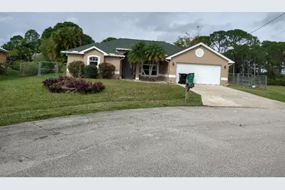 6444 NW Hacienda Court, Port Saint Lucie, FL 34986 - Photo 1