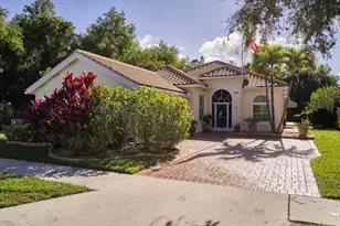 8201 SE Double Tree Dr, Hobe Sound, FL 33455 - Photo 1