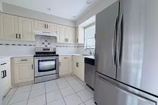 101 Shoreview Dr, Greenacres, FL 33463 - Photo 1