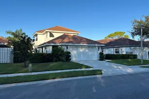 340 Sherwood Forest Dr, Delray Beach, FL 33445 - Photo 1