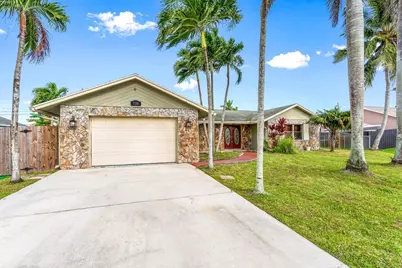 110 W Rubber Tree Drive #Main House, Lake Worth, FL 33467 - Photo 1