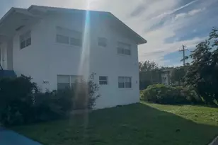 1410 NE 171 St, North Miami Beach, FL 33162 - Photo 1