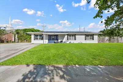 2032 6th Court S, Lake Worth Beach, FL 33461 - Photo 1