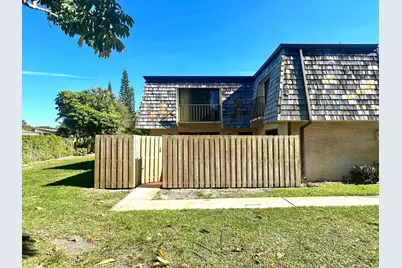 152 Lake Arbor Drive, Palm Springs, FL 33461 - Photo 1