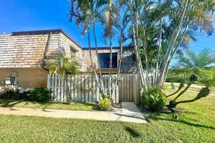 225 Lake Arbor Dr, Palm Springs, FL 33461 - Photo 1