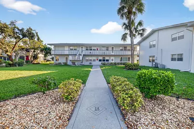 46 Waltham B, West Palm Beach, FL 33417 - Photo 1