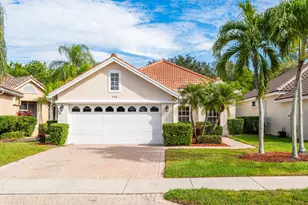 568 SW New Castle Cove, Port Saint Lucie, FL 34986 - Photo 1