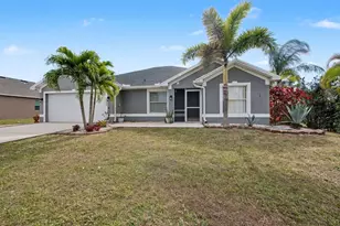 2674 SE Melaleuca Blvd, Port Saint Lucie, FL 34952 - Photo 1