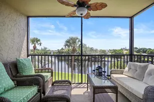 13 Royal Palm Way, Boca Raton, FL 33432 - Photo 1