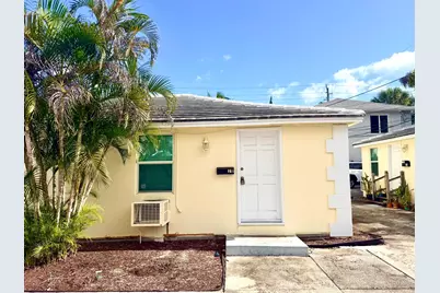 310 Walton Boulevard #10, West Palm Beach, FL 33405 - Photo 1