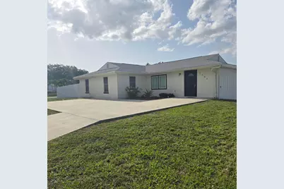1285 SE Port St Lucie Boulevard, Port Saint Lucie, FL 34952 - Photo 1
