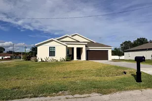 499 SW Dailey Ave, Port Saint Lucie, FL 34953 - Photo 1