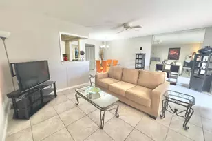 3 Ventnor Dr, Deerfield Beach, FL 33442 - Photo 1