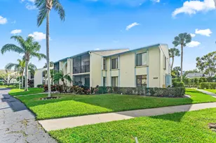 1117 Green Pine Blvd, West Palm Beach, FL 33409 - Photo 1
