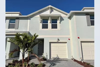 617 Salisbury Circle, Fort Pierce, FL 34982 - Photo 1