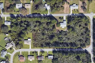 958 Vantage St SE, Palm Bay, FL 32909 - Photo 1