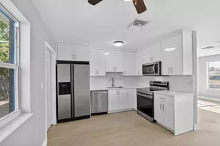 312 Greenbrier Dr, Palm Springs, FL 33461 - Photo 1