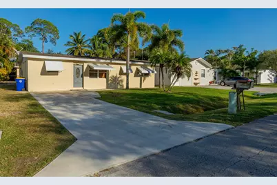 5519 SE Normandy Avenue, Stuart, FL 34997 - Photo 1